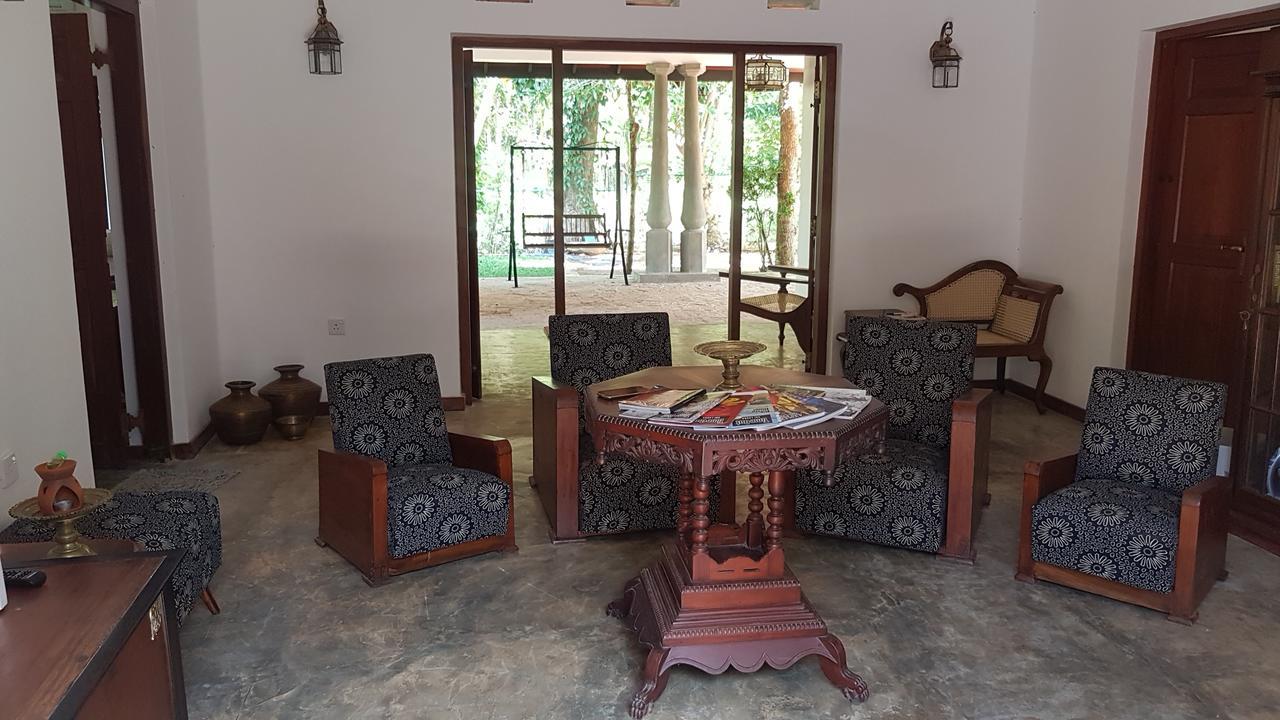 Siriniwasa Luxury Villa With Private Pool Induruwa Buitenkant foto